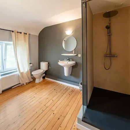 Spacious In Vielsam With Garden *