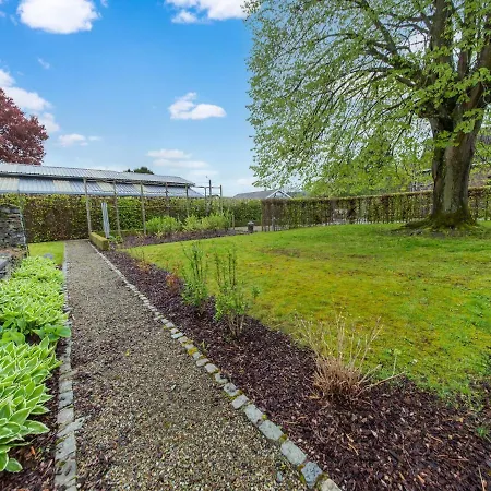 Spacious In Vielsam With Garden *